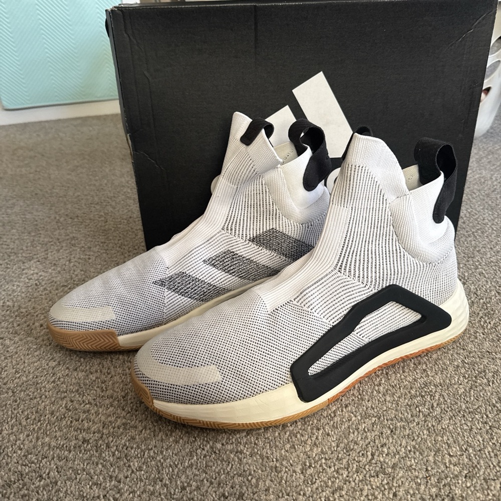 Adidas N3XT L3V3L basketball shoes